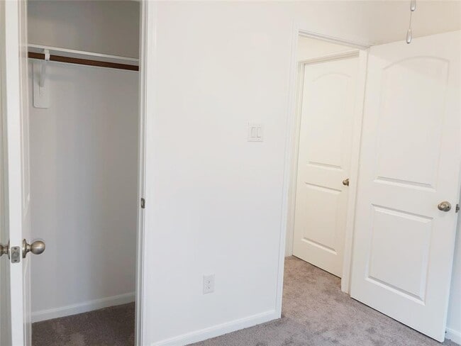 Building Photo - 491 Mesquite