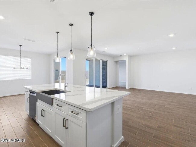 Building Photo - 7760 N 78th Dr