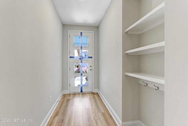 Building Photo - 14167 Pier Ln