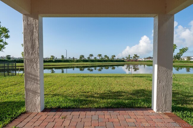 Building Photo - 16462 Sea Turtle Pl
