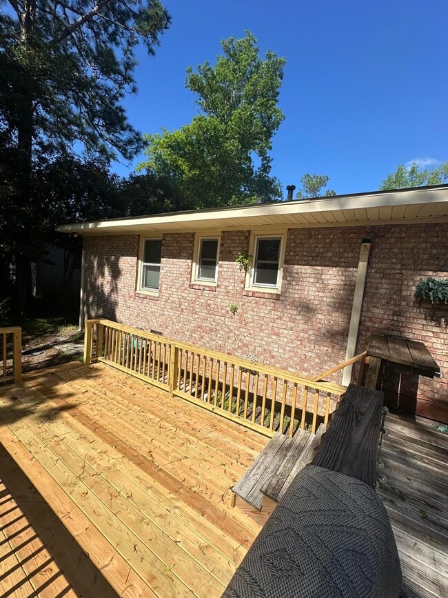 Building Photo - 1909 Pisgah Rd