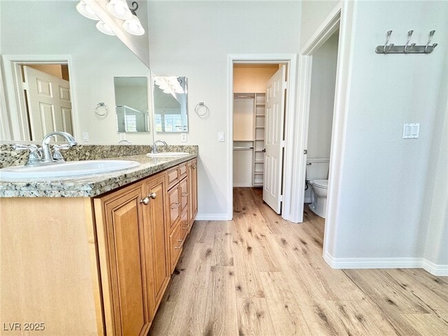 Building Photo - 4421 N Prospect Hill Ct