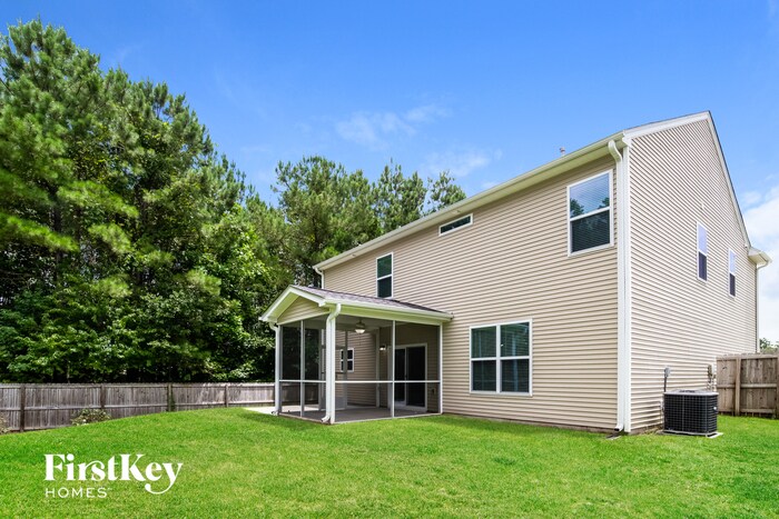Building Photo - 420 Gianna Ln
