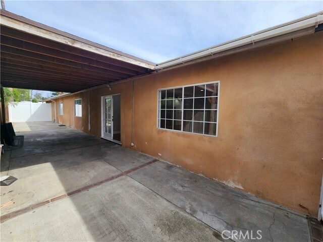 Building Photo - 14329 Emelita St