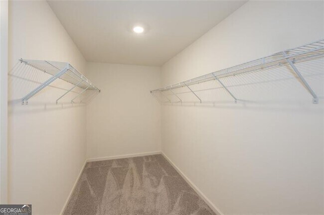 Building Photo - 2688 Toucan Wy
