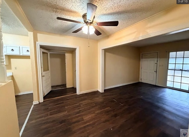 Building Photo - 733 Arizona Ave