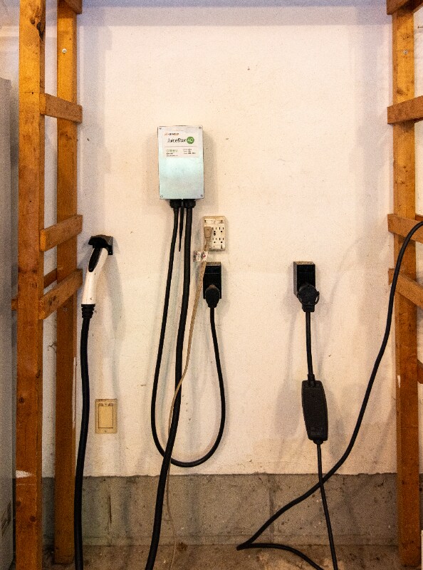 Building Photo - 48 Woodward St