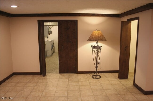 Building Photo - 1269 Bonnie Ln