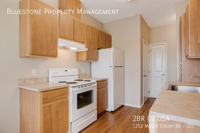 Building Photo - 1252 Mcgee Ct NE