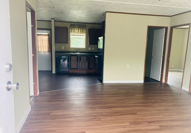 Building Photo - 3 Bed 2 Bath Home in Beauregard