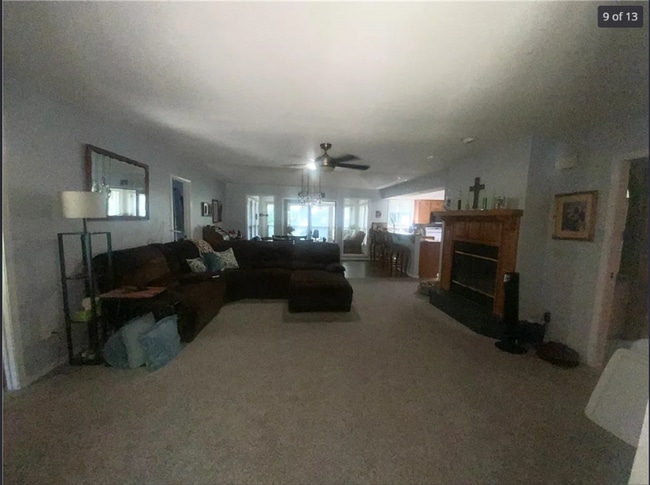 Building Photo - 12 Sunderland Dr