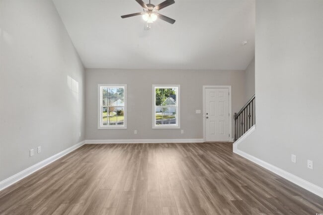Building Photo - 10412 Holland Ct