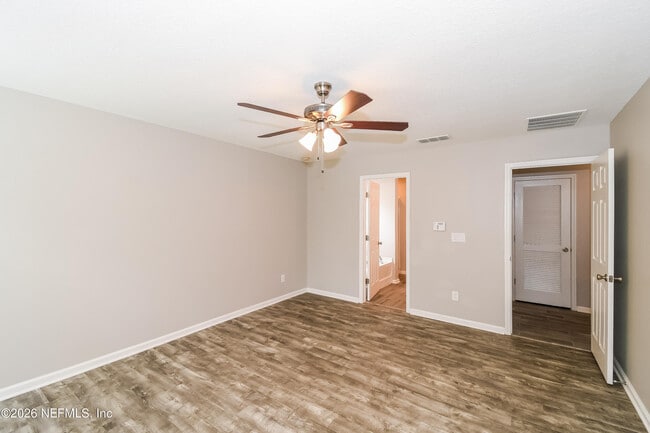 Building Photo - 11643 Pleasant Creek Dr