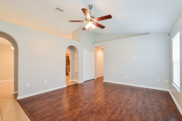 Building Photo - 3889 Arborvitae Way