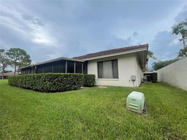 Building Photo - 18302 Aintree Ct