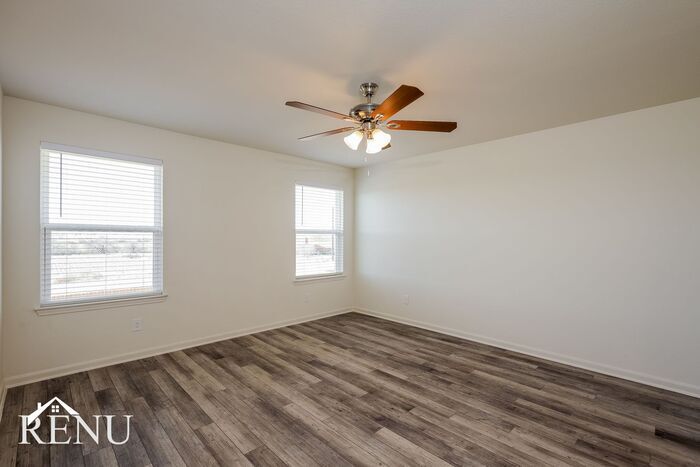 Building Photo - 11026 Yonder Flts