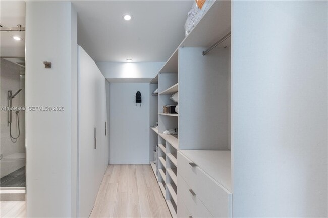 Building Photo - 255 Galen Dr