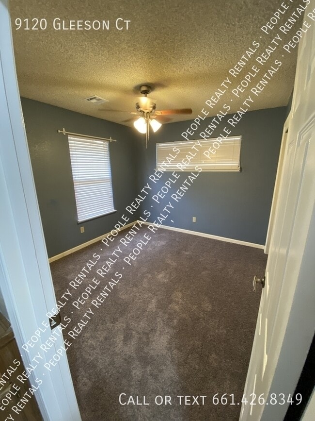 Building Photo - 9120 Gleeson Ct