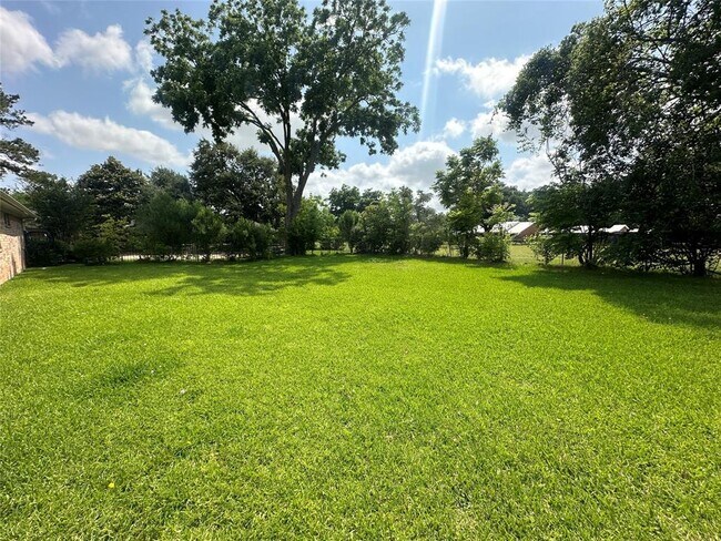 Building Photo - 3403 Covey Trail Dr