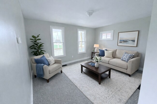 Building Photo - Freshly Renovated Cleveland Rental with Water, Sewer & Trash Included!