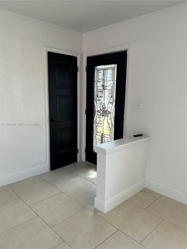 Building Photo - 17331 NW 45th Ct