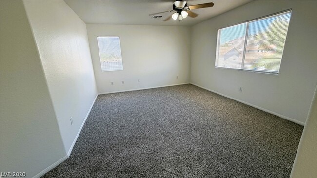 Building Photo - 2424 Predera Ave
