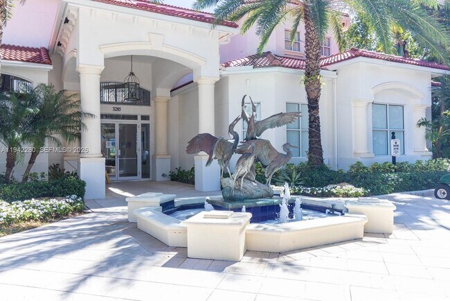 Building Photo - 3165 NE 184th St