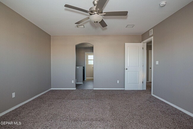 Building Photo - 12918 Clevedon St