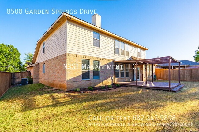 Building Photo - 8508 Garden Springs Dr