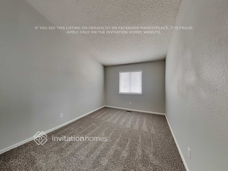 Building Photo - 6142 Oakwood Blvd