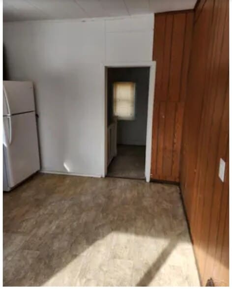 Building Photo - 441 S 11th St