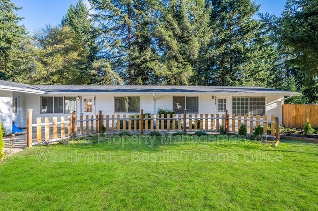 Building Photo - 6417 151st St NW