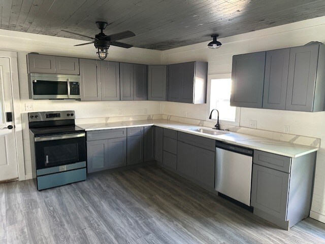 Building Photo - 924 S Kaufman St