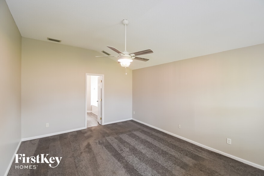 Building Photo - 1845 Northglen Cir