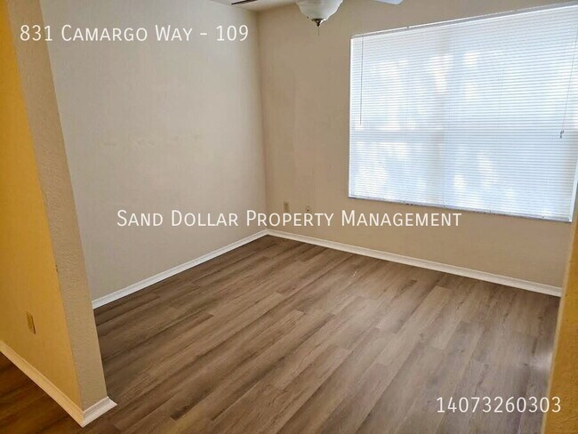 Building Photo - 831 Camargo Way