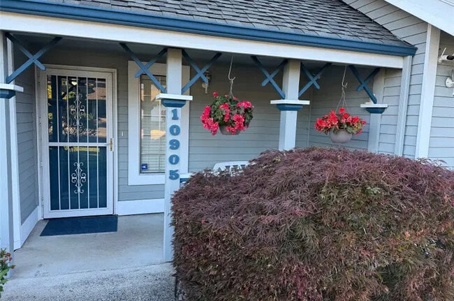 Building Photo - 10905 SE 220th Pl