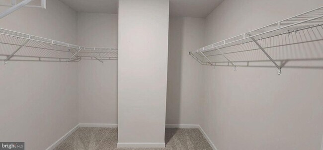 Building Photo - 64 Sister's Farmstead Rd