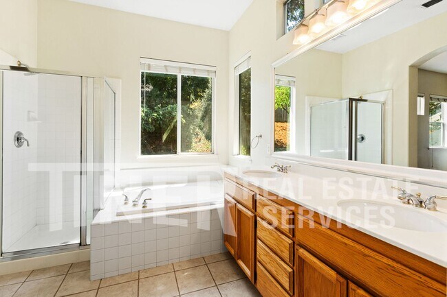 Building Photo - 5730 Chaffey Ln