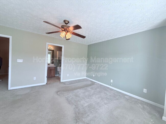 Building Photo - 2863 Creek Bottom Ct