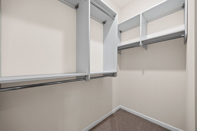 Building Photo - Stunning 4 bedrm, 3.5 Bath home in Chapel Cove of South Charlotte!