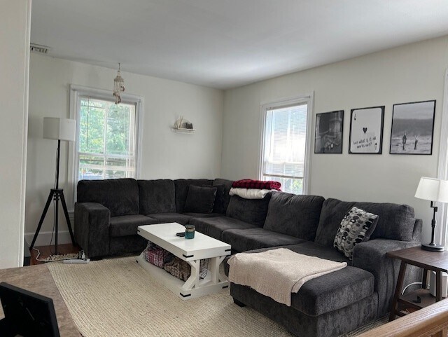 Building Photo - 75 Centre St