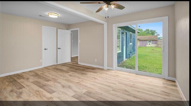 Building Photo - 10611 Leitrim Way