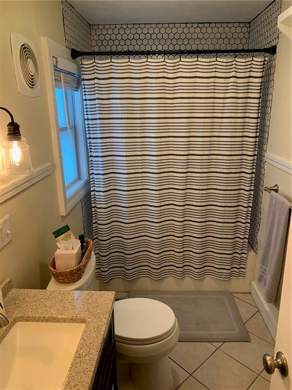 Building Photo - 34 Callender Ave