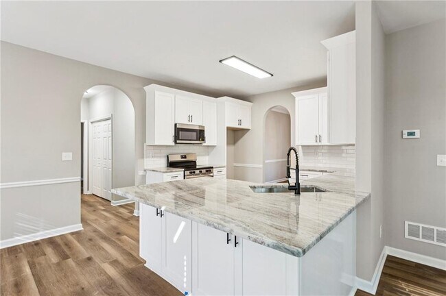 Building Photo - 26 McEvers Branch Ln