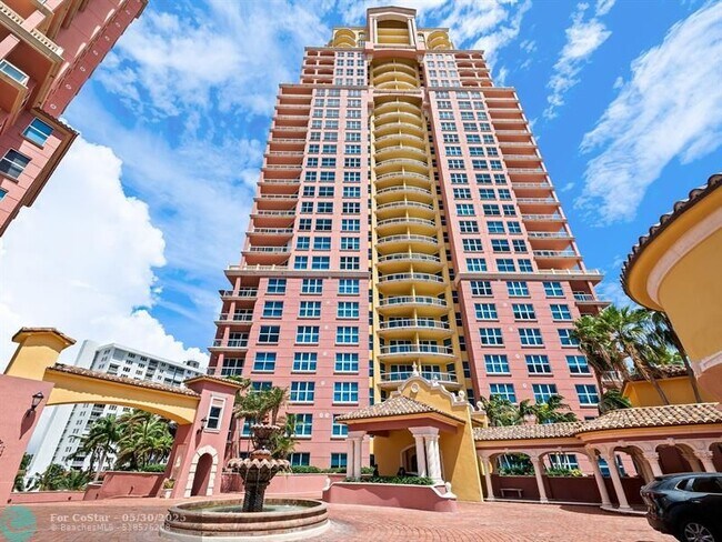 Building Photo - 2110 N Ocean Blvd