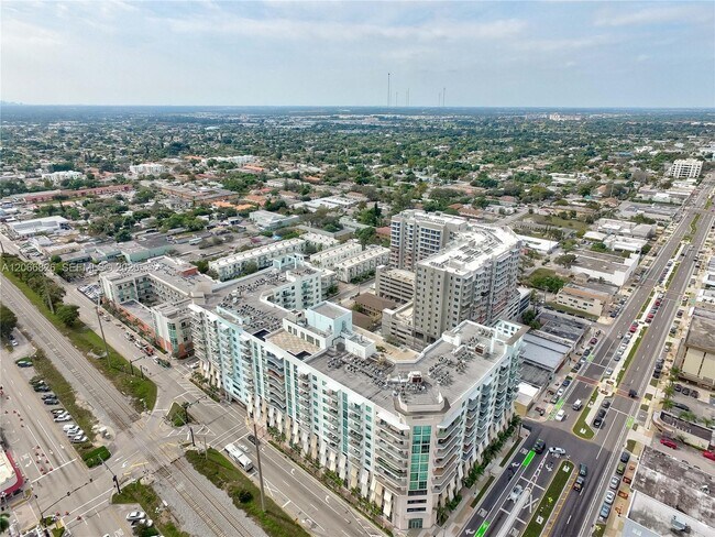 Building Photo - 140 S Dixie Hwy