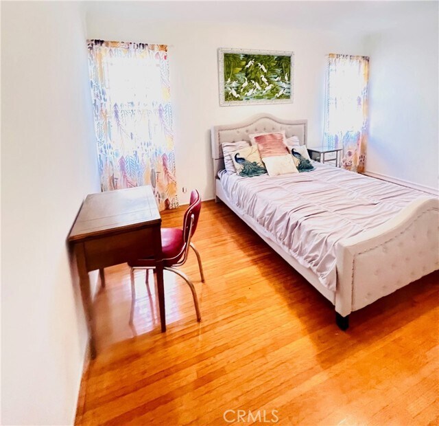 Building Photo - 9101 La Salle Ave