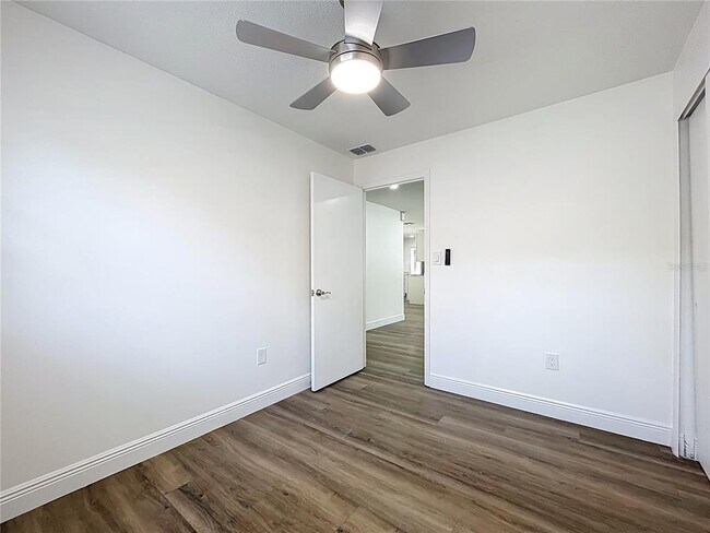 Building Photo - 1307 Jean Ct