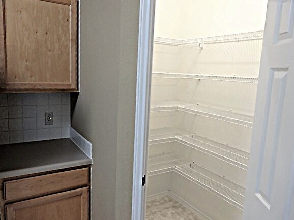 Building Photo - 2412 Hallie Ln