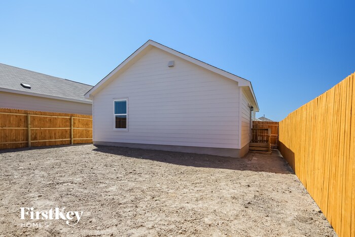 Building Photo - 10719 Prusiner Dr